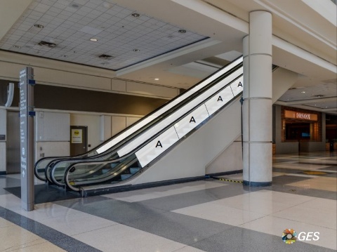 Picture of Escalator Cling C2-08