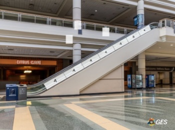 Picture of Escalator Cling C2-10
